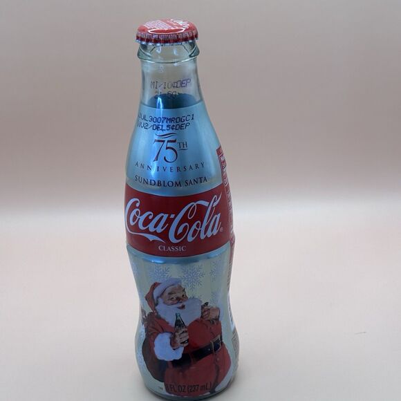 2006 Holiday 75th Anniversary Sundblom Santa Coca-Cola SEALED 8oz bottle Coke - Picture 1 of 5
